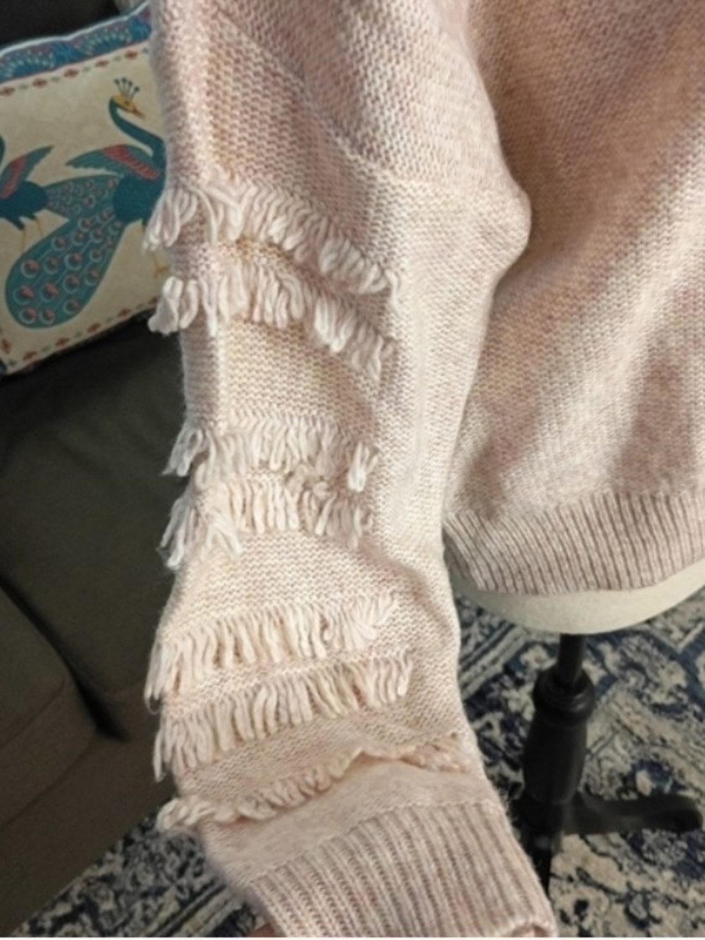 Cozy V-Neck Fringe Sleeve Sweater in Soft Blush Coquette, XL - Picture 4 of 7